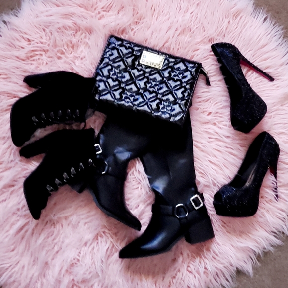 Forever 21 Riding Boots - Picture 2 of 6